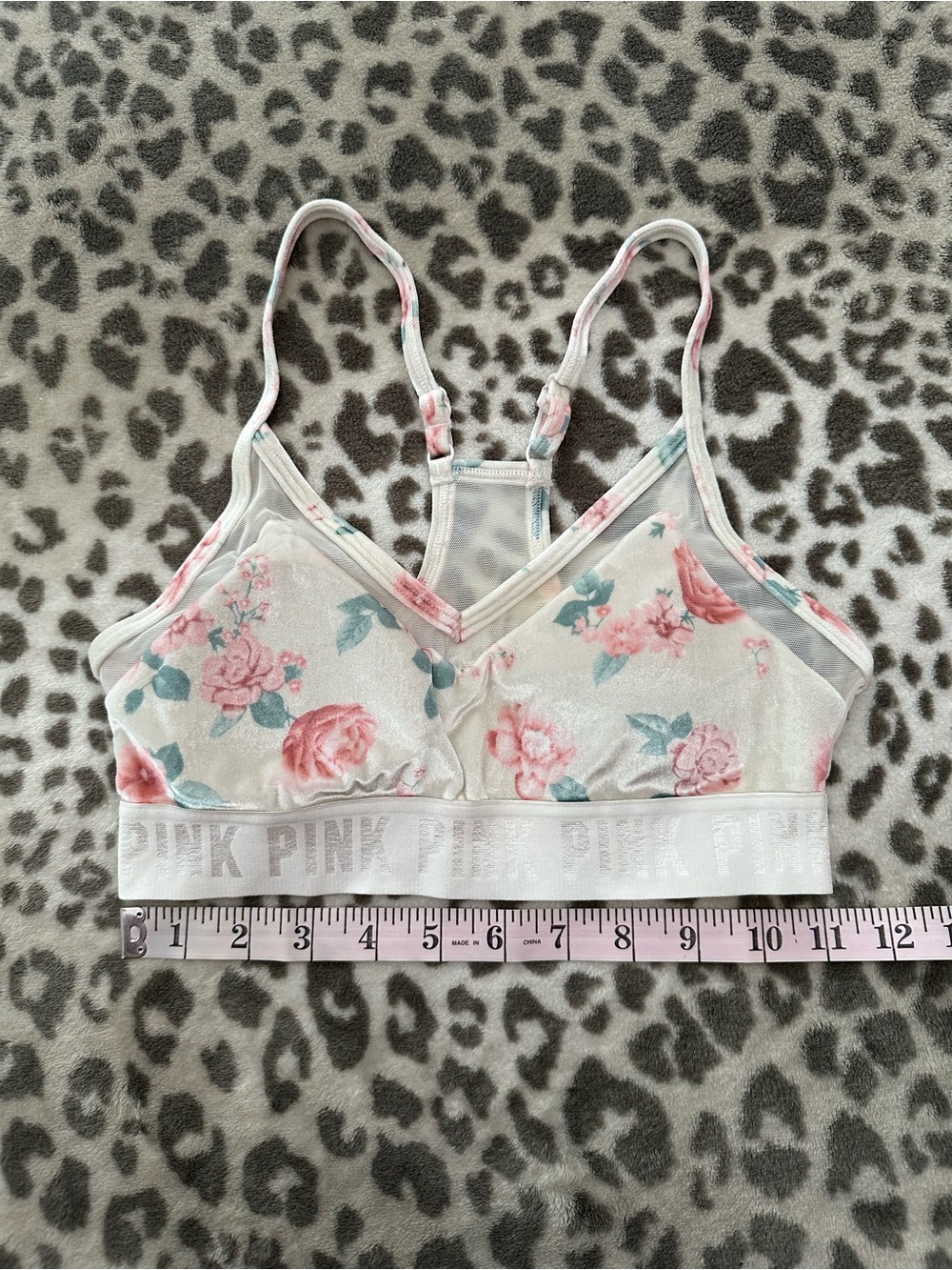 PINK Sport Victoria’s Secret Velvet Ultimately Lightly Lined Bra Cream Floral S - Picture 15 of 17